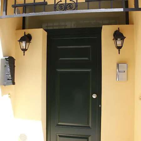 Juliet's Nest In Affittacamere 4*