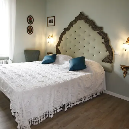 Juliet's Nest In Casa de hóspedes Verona